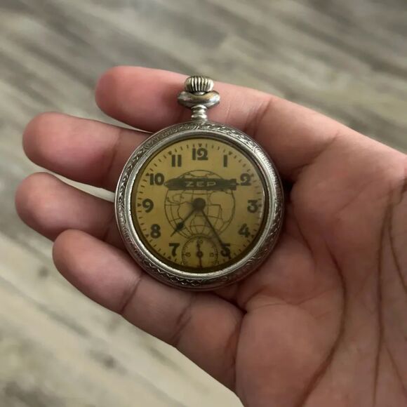 Vintage Trail Blazer 1929 Graf Zeppelin ZEP Pocket Watch